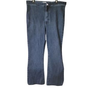 Anthropologie PILCRO flare leg blue jeans -34.        J48